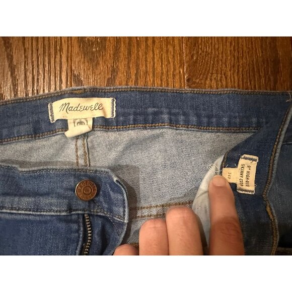 Madewell 9" High Rise Skinny Crop Jeans  34P - Picture 3 of 4